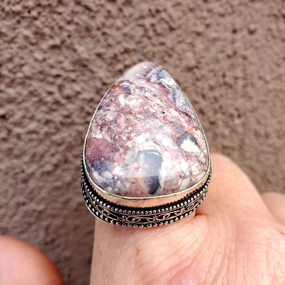 New Huge Pink Brecciated Mookaite 925 Silver Ring. - Picture 6 of 9